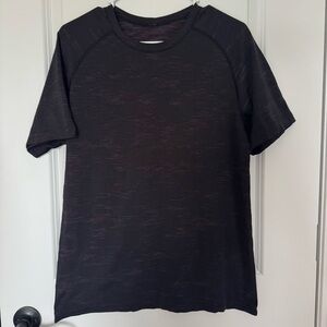 lululemon athletica Black Short Sleeve Tee